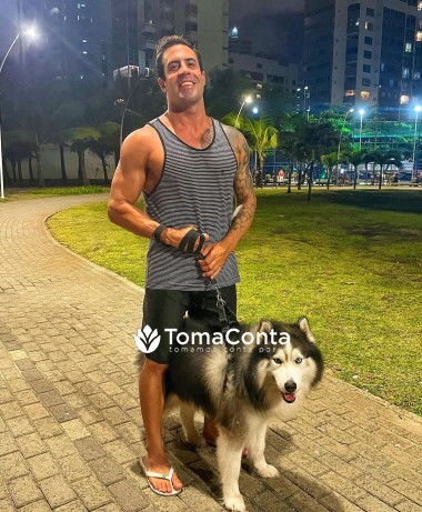 Pet Sitting e Dog Walker.